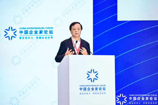 李小加：未来的出海路径是利用AI逻辑	，在海外寻找资本